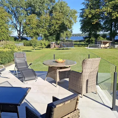 Apartamento Seestudio Plau Am Modern Mit Seeblick *