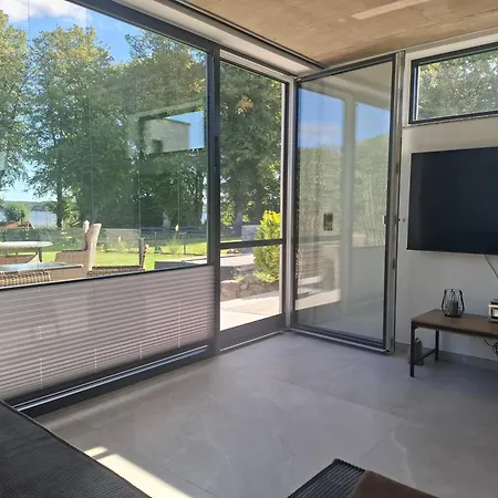 Seestudio Plau Am Modern Mit Seeblick *