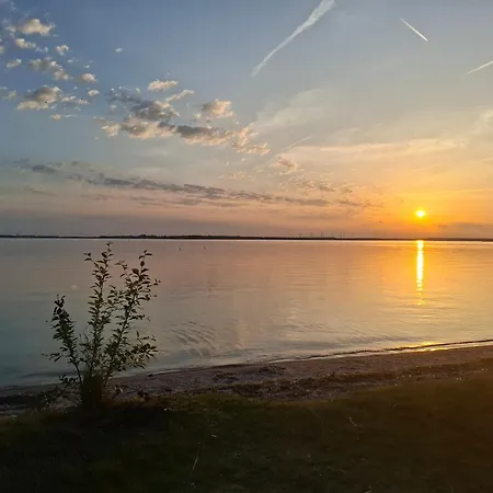 Apartment Seestudio Plau Am Modern Mit Seeblick *